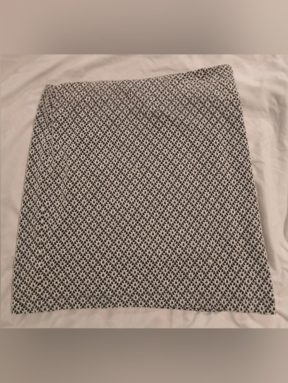 LOFT Lace Like Patterned A-Line Skirt With Built In Liner